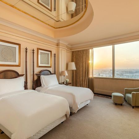 Mövenpick Hotel Al Khobar Exteriör bild Deluxe Room