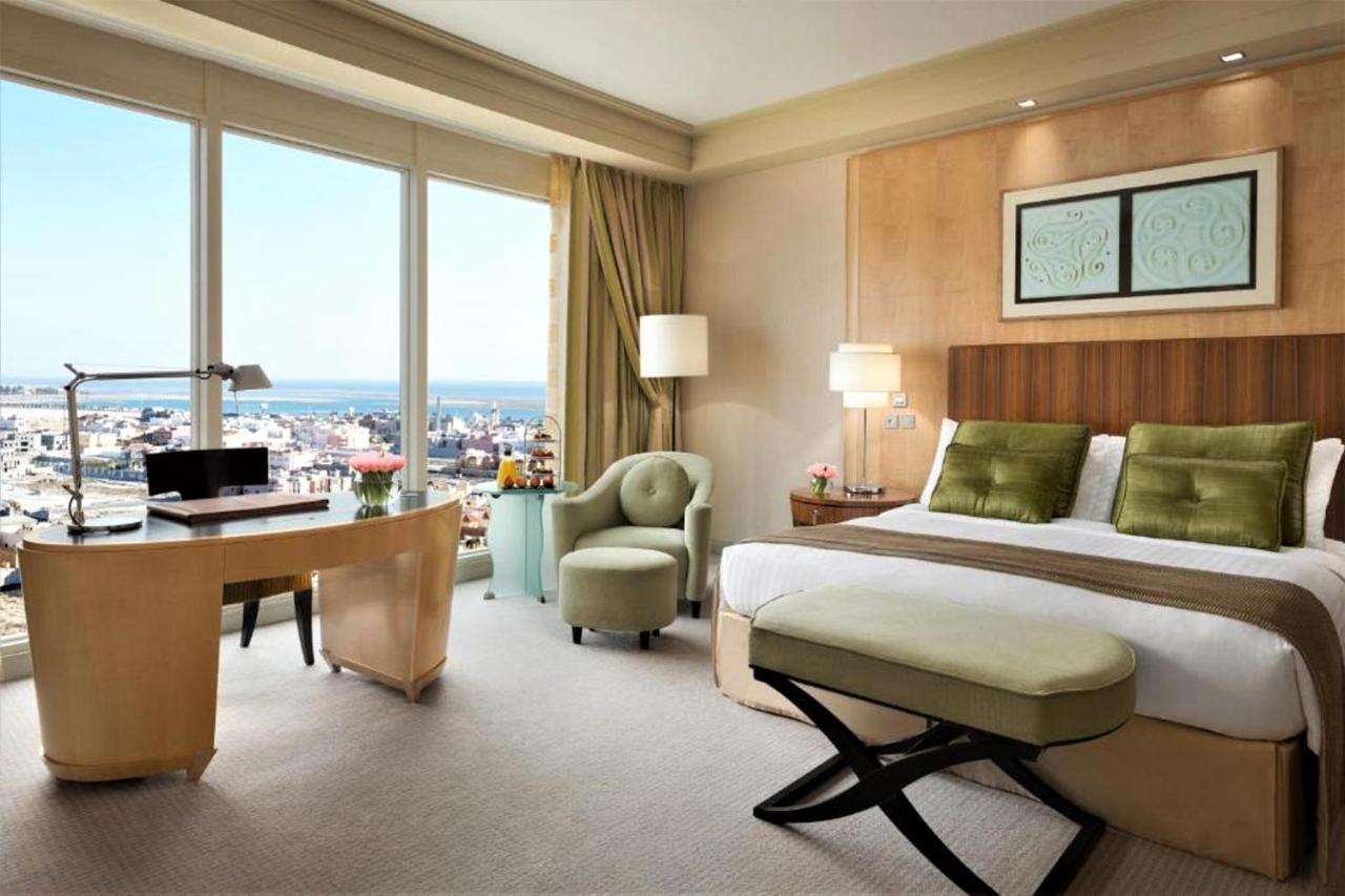 Mövenpick Hotel Al Khobar Exteriör bild Deluxe room